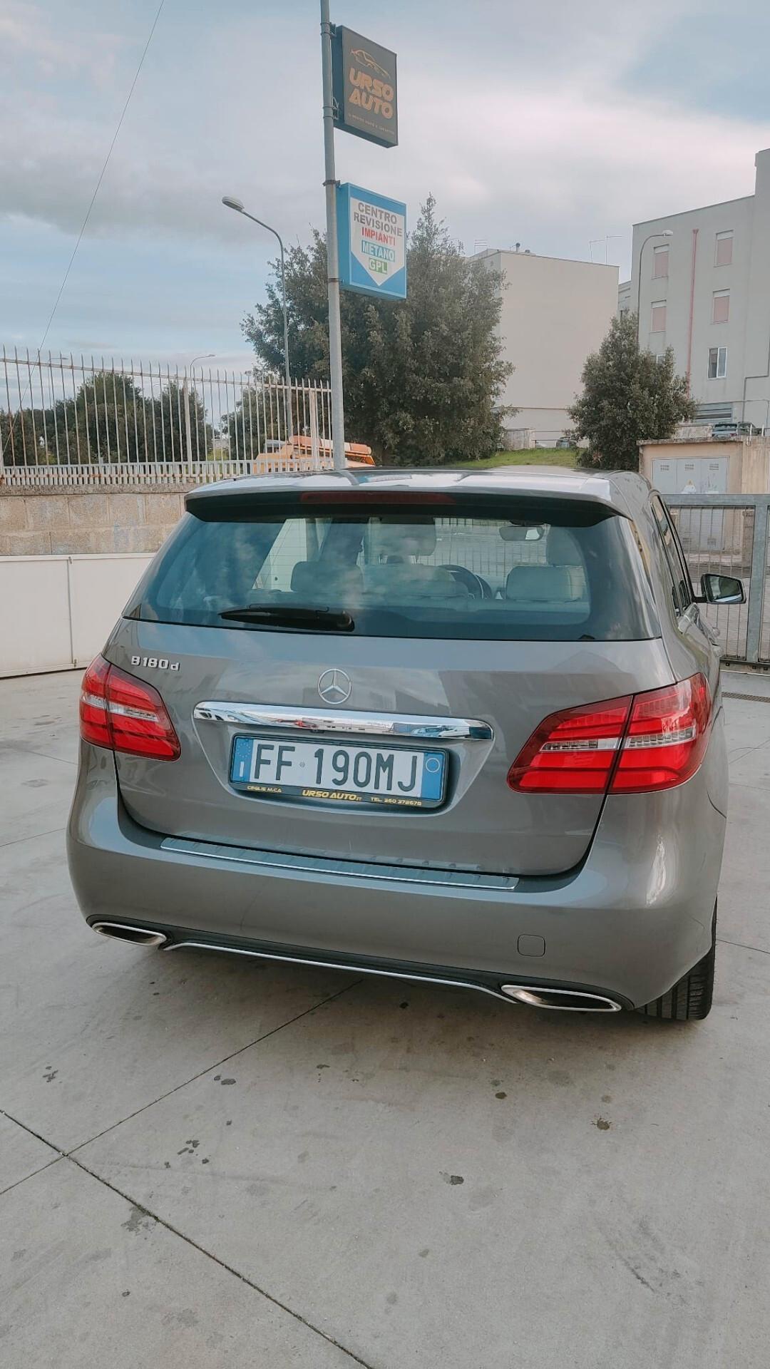 Mercedes-benz B 180 d Automatic Sport