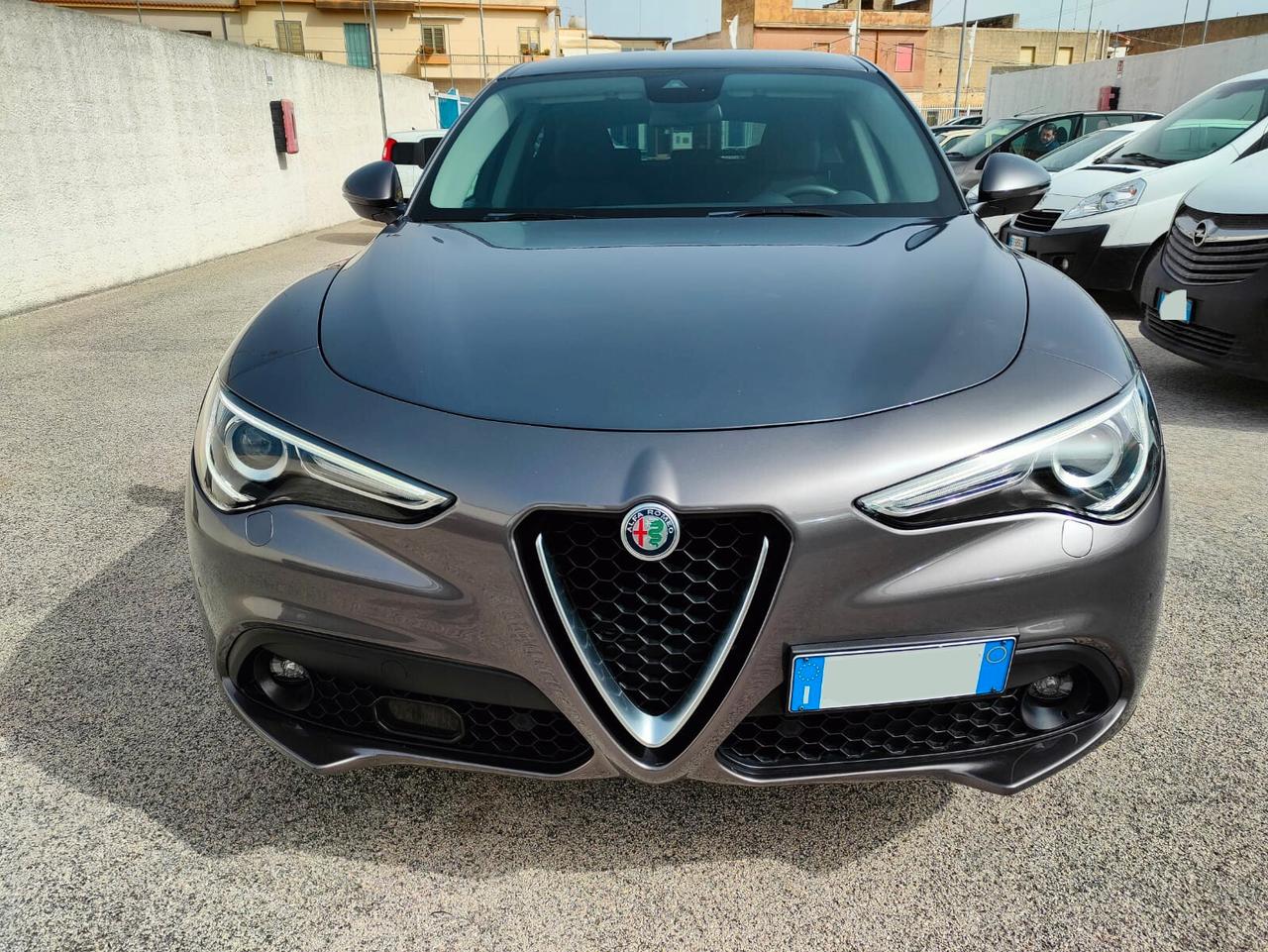 Alfa Romeo Stelvio 2.2 Cc 180 CV Q4 Business 2017