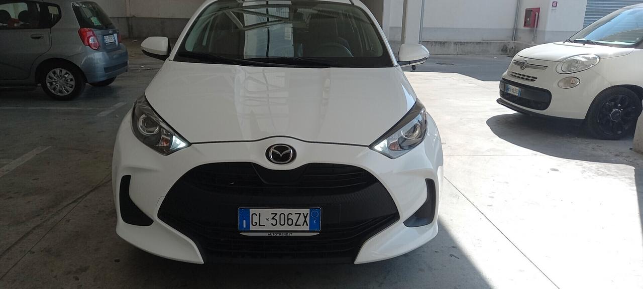 Mazda2 Hybrid 1.5 VVT e-CVT km 17 mila entra