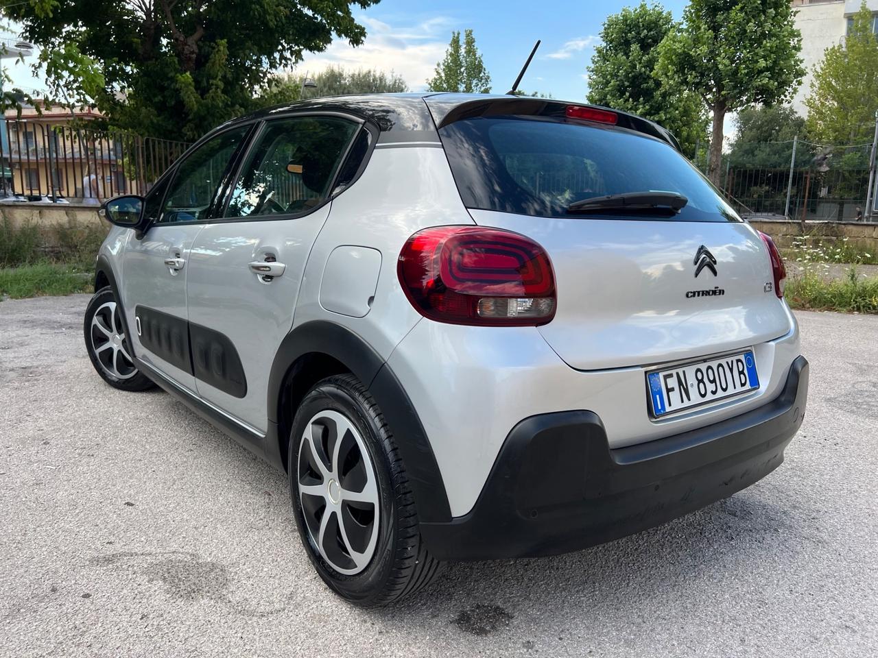 Citroen C3 PureTech 82 GPL Shine