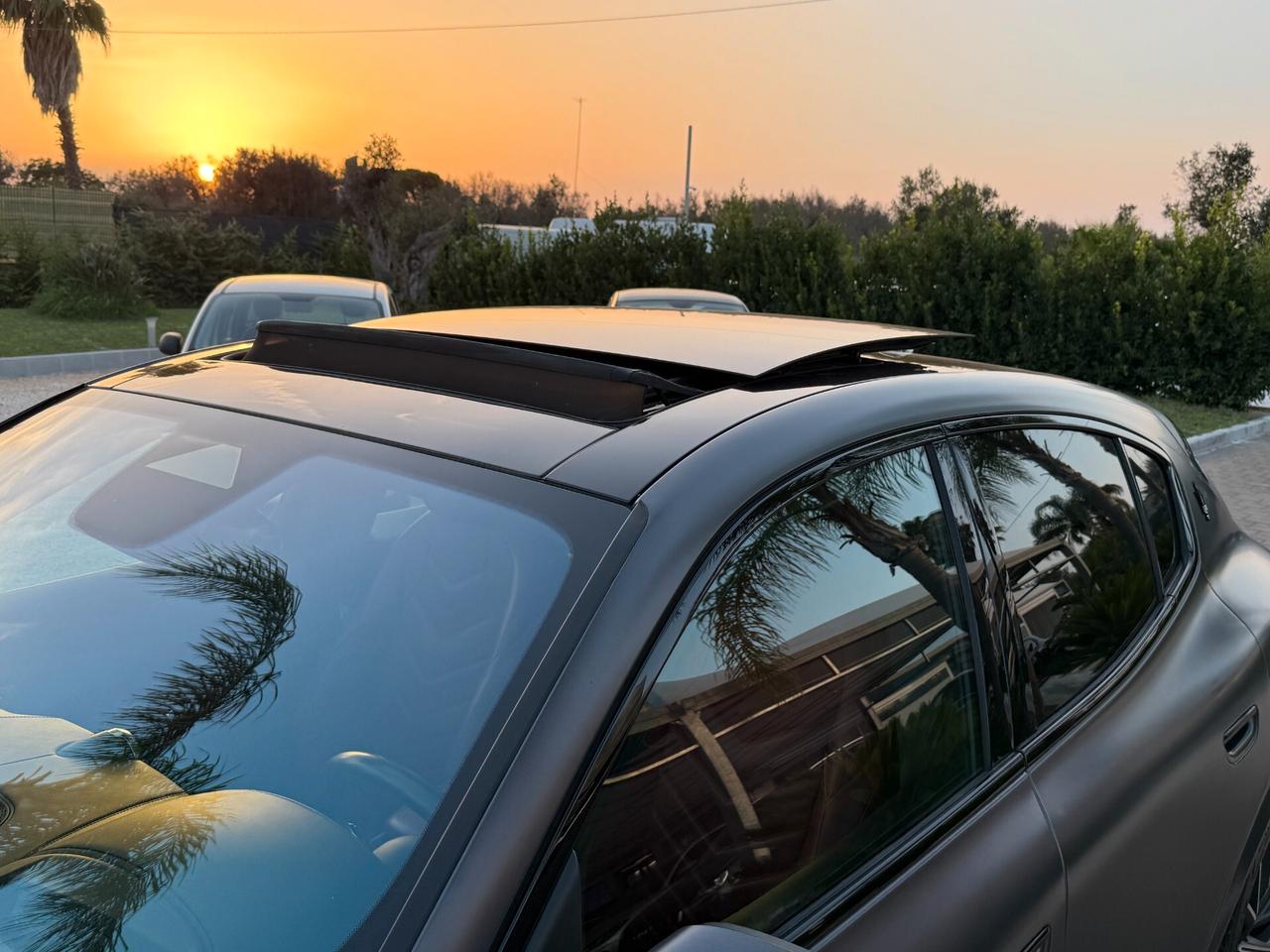 Maserati Grecale MHEV 330 CV AWD Modena Tetto Sonos Faber Grigio Lava