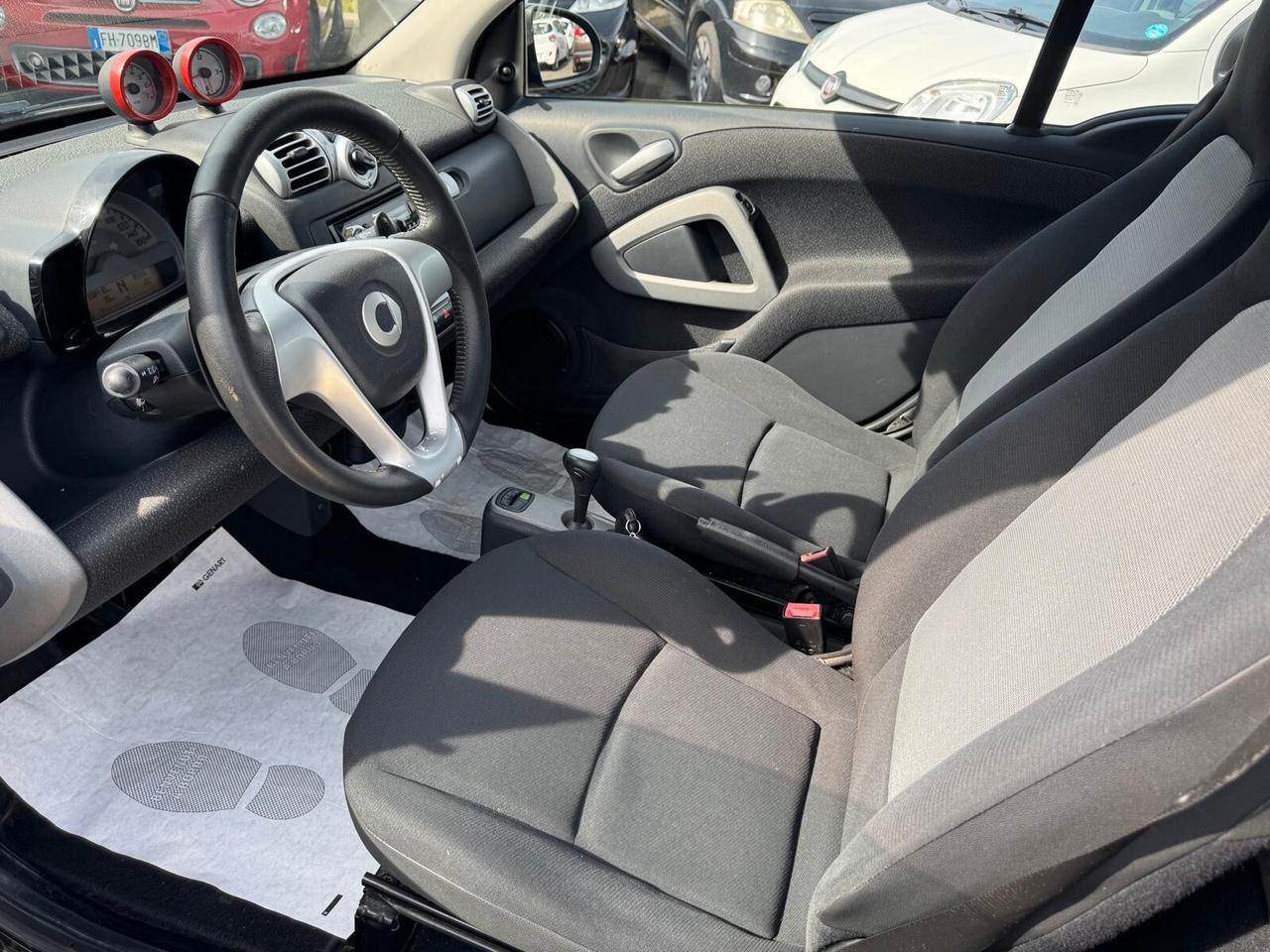 Smart ForTwo 1.0 BENZ MHD CABRIO PULSE 2011