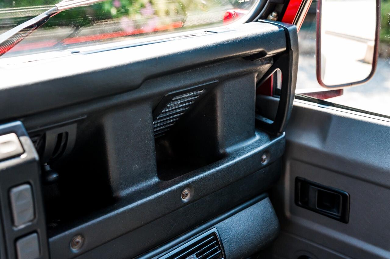 Land Rover Defender 90 Soft Top TD5 Aria condizionata + Kit pala neve Full