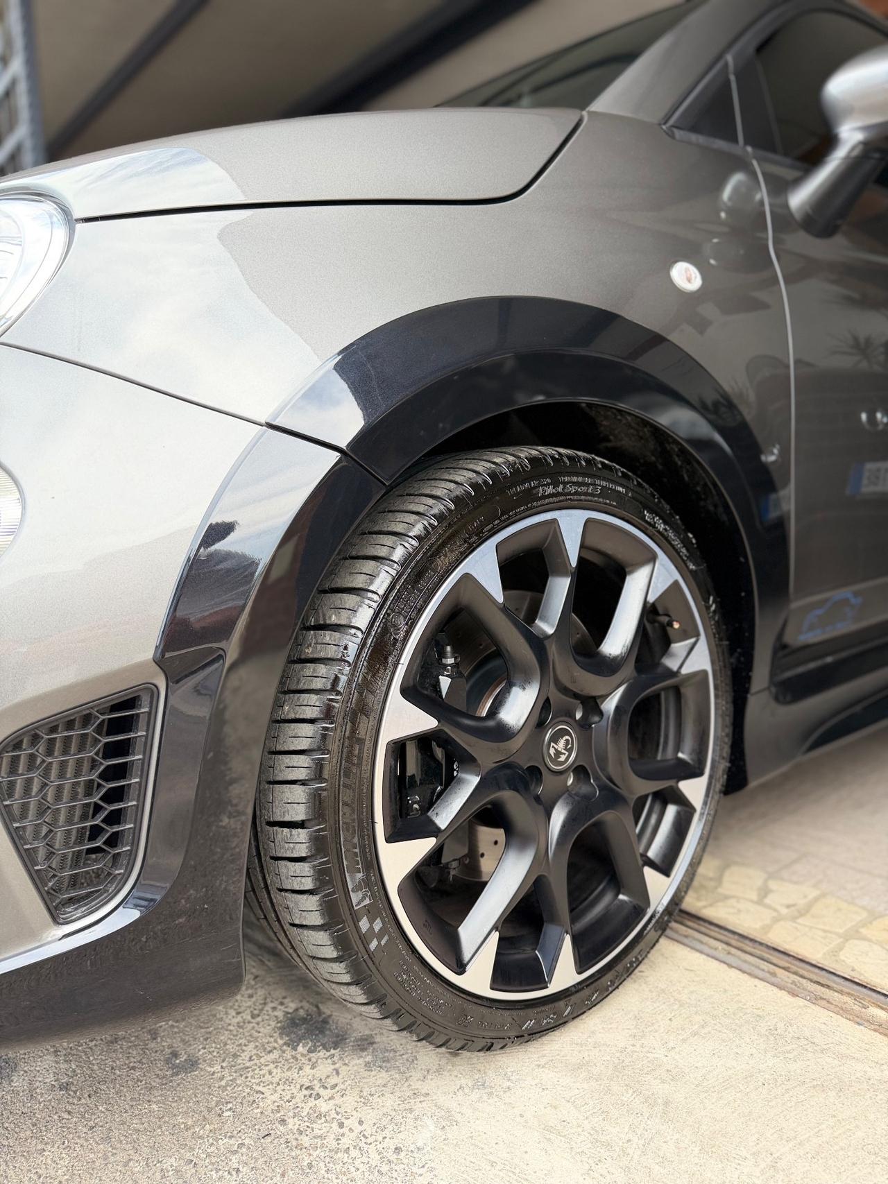 Abarth 695 Tributo 131 Rally 180 cv