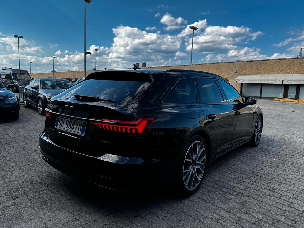 Audi A6 Avant 45 3.0 TDI quattro ultra S tronic Business Sport