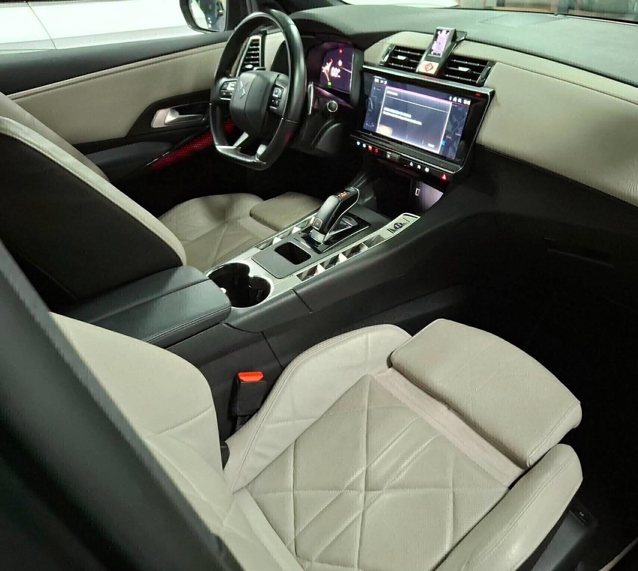 Ds 7 BlueHDi 130 aut. Cerchi 19 Sedili massaggianti