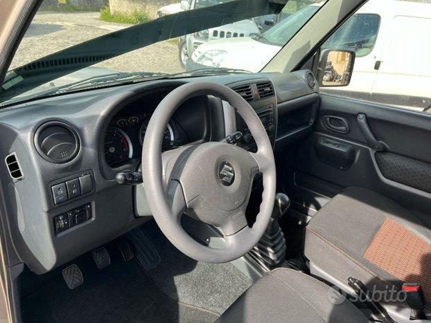 Suzuki Jimny 1.5 DDiS cat 4WD JLX