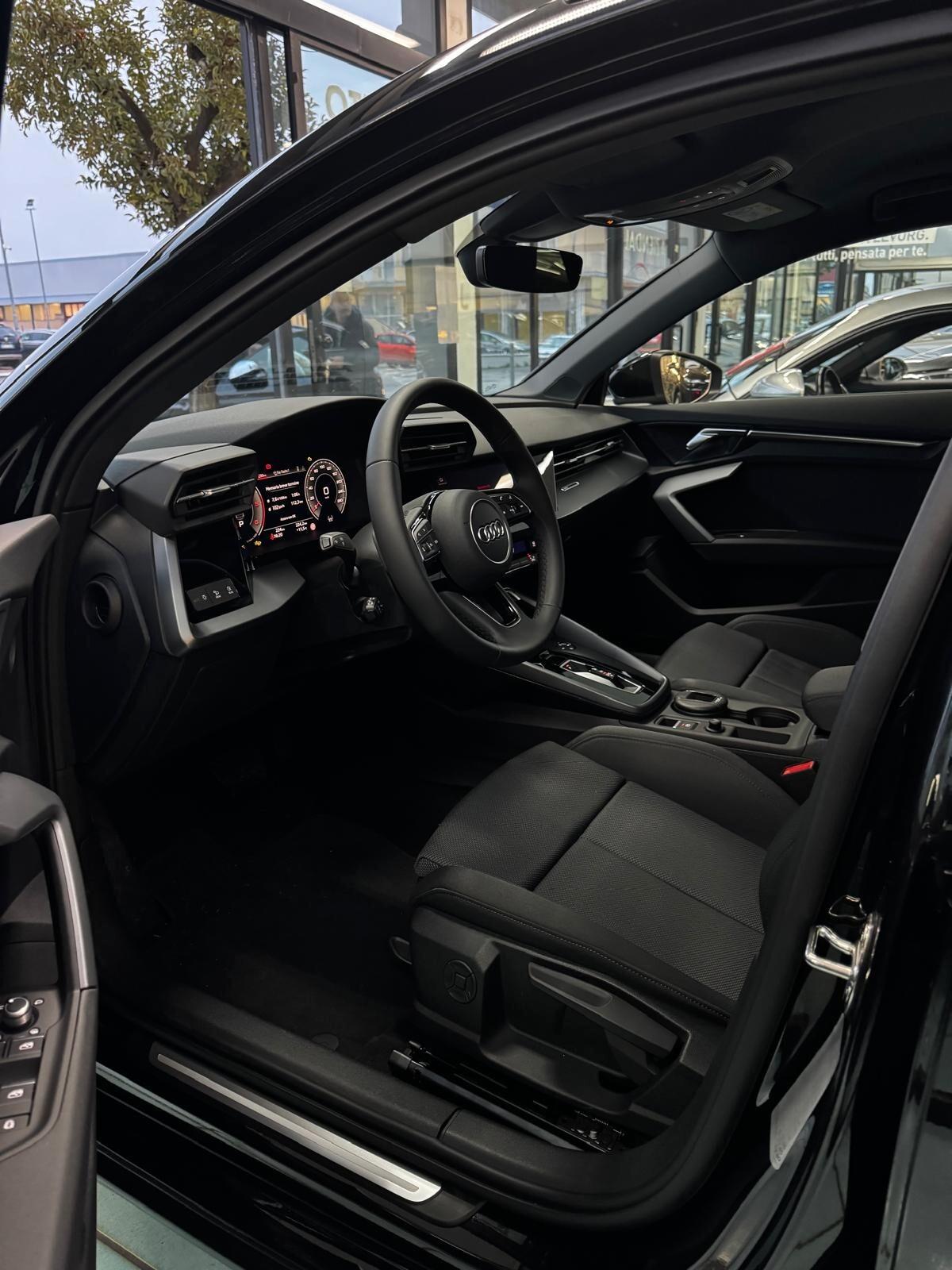 Audi A3 SPB 35 TDI S tronic Business Advanced