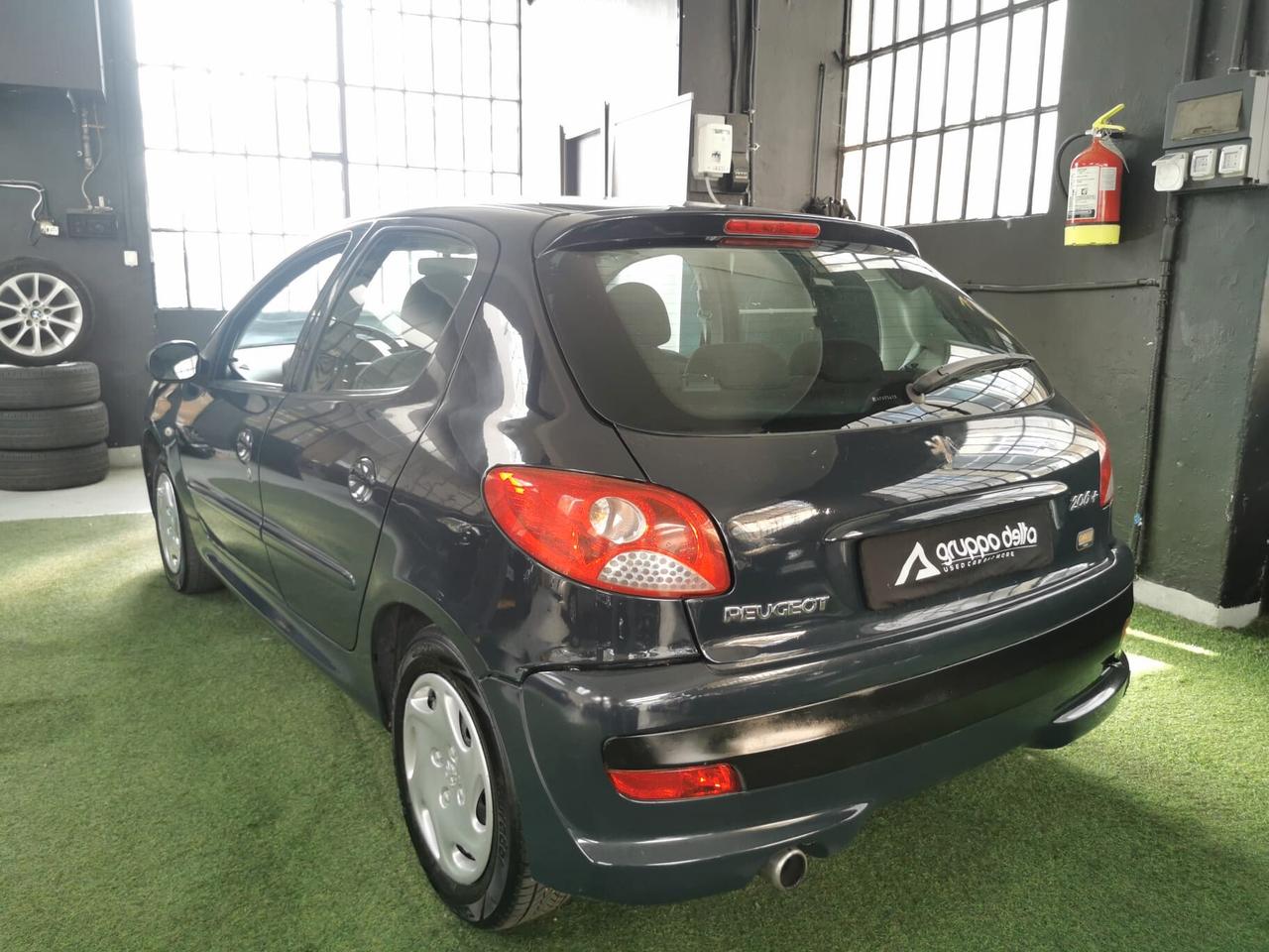 Peugeot 206 Plus 1.2 5p. Trendy ECO GPL
