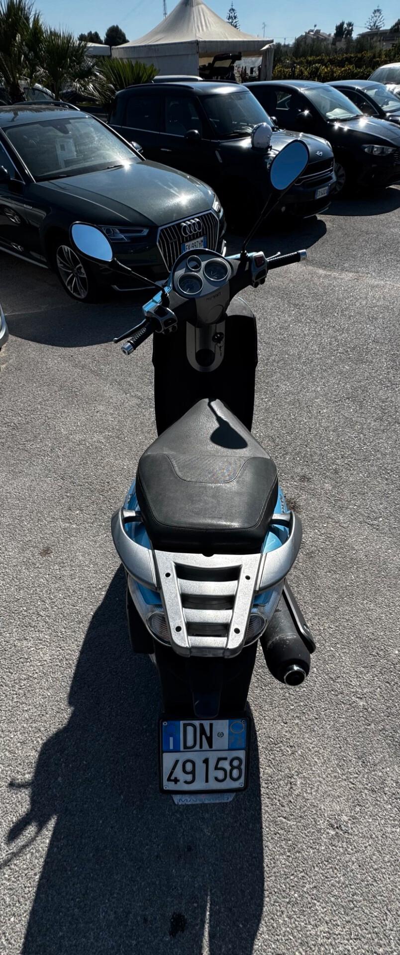 Piaggio Carnaby 125