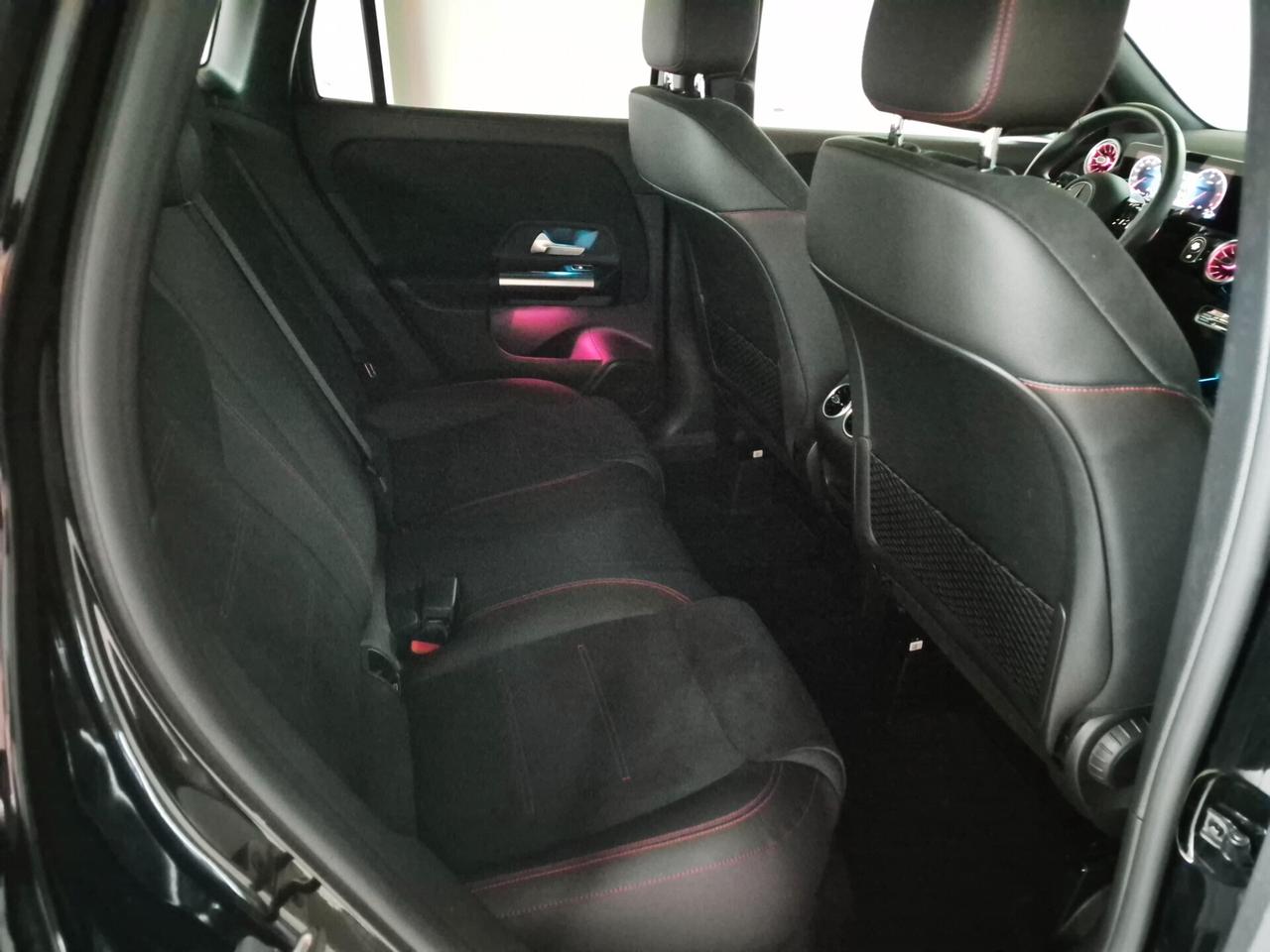 Mercedes-benz GLA 200 d AMG Line 8G-DCT LUCI AMBIENTE KEYLESS LED NAVI