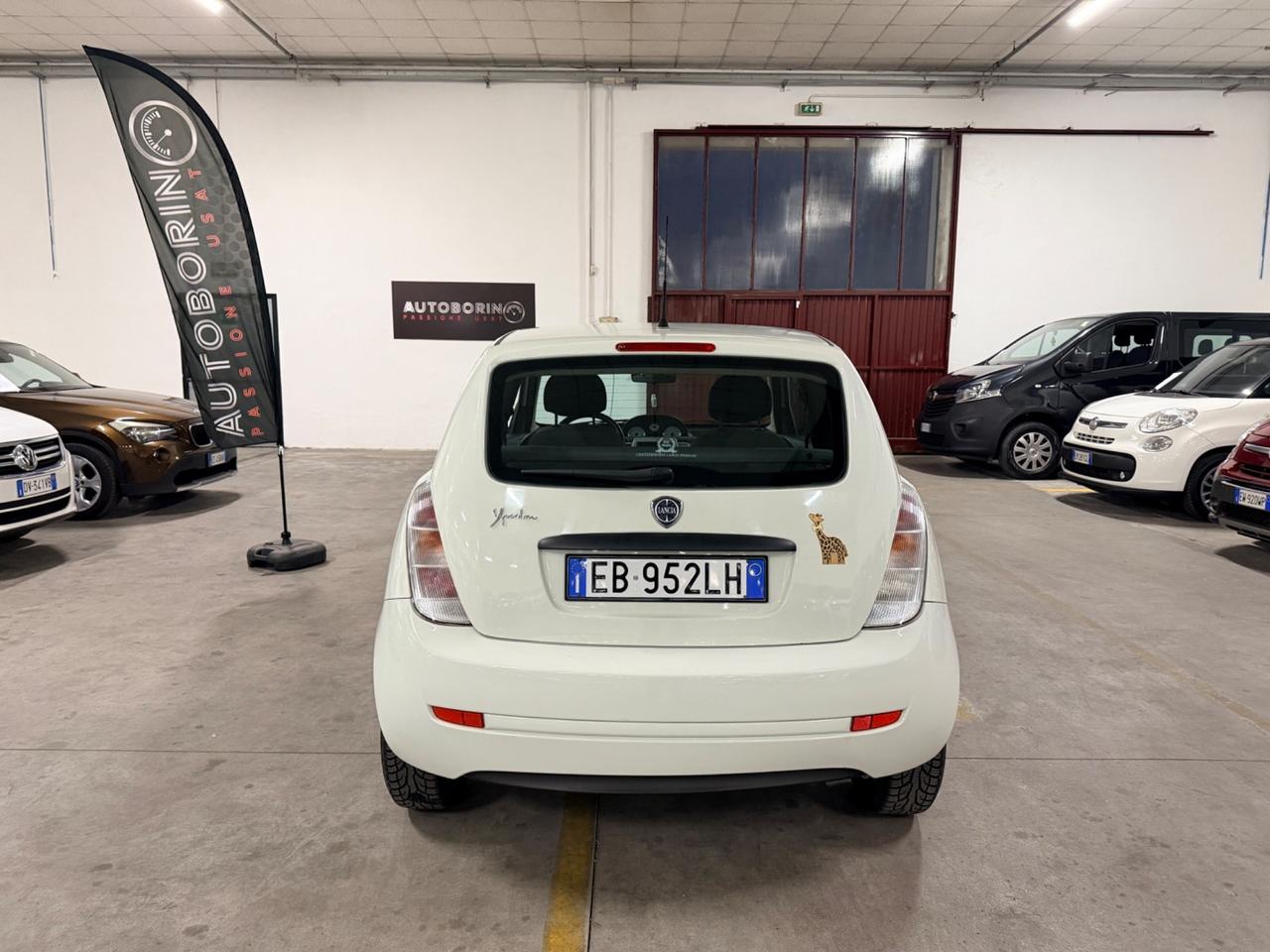 Lancia Ypsilon 1.2 Oro