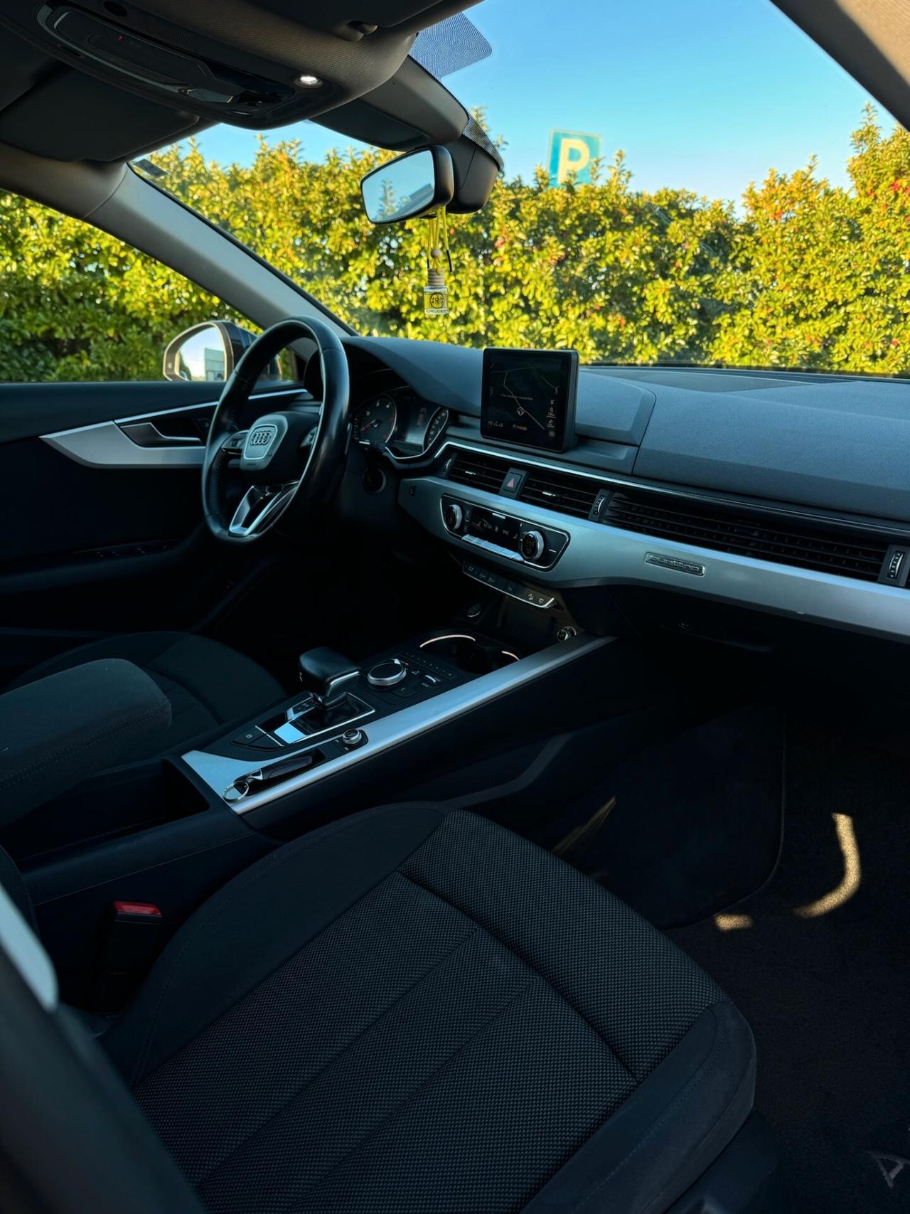 Audi A4 allroad 2.0 TDI 190 CV S tronic Business Plus