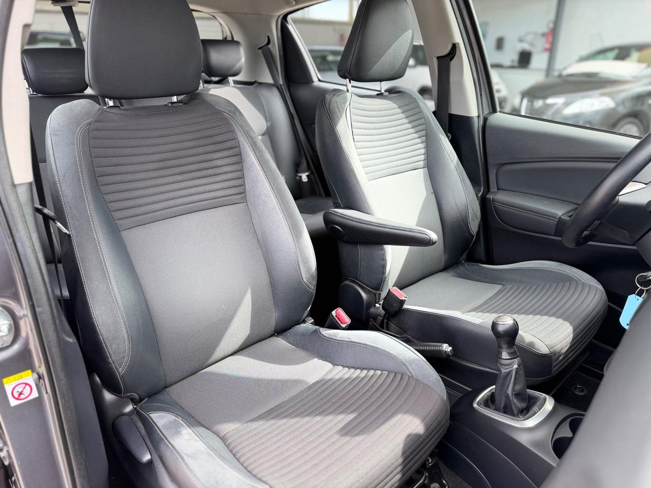 Toyota Yaris 1.0 5 porte Lounge COME NUOVA