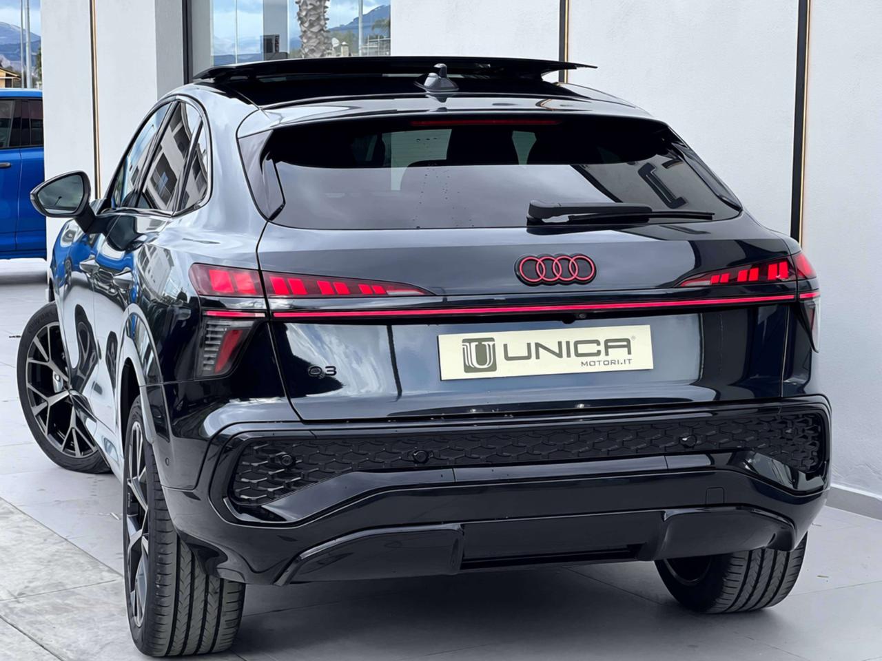 Audi Q3 Sportback 2.0 tdi S line 150cv S-tronic IVA ESPOST