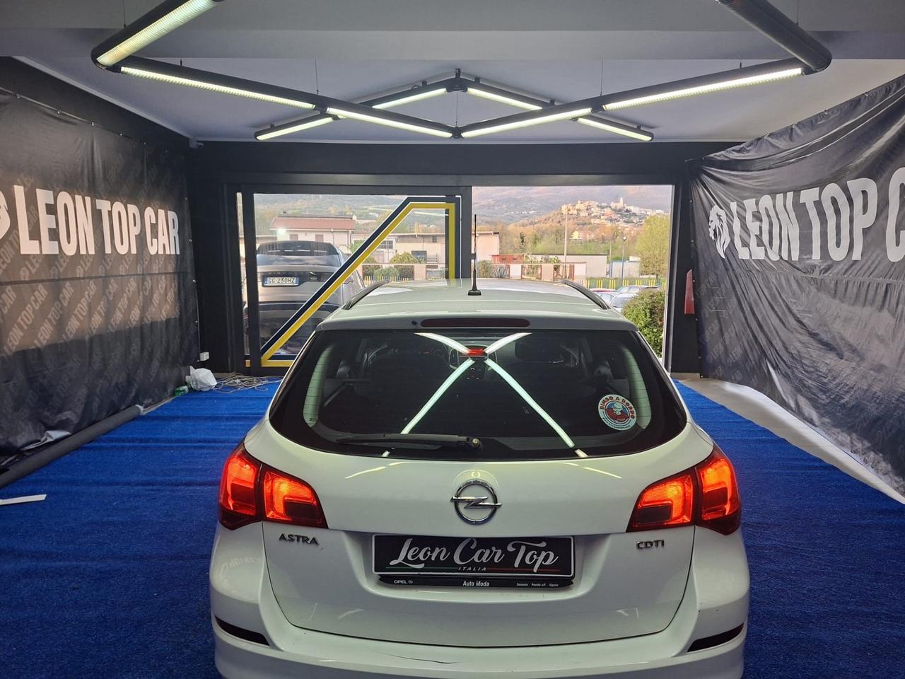 Opel Astra 1.7 CDTI 110CV Sports Tourer Cosmo