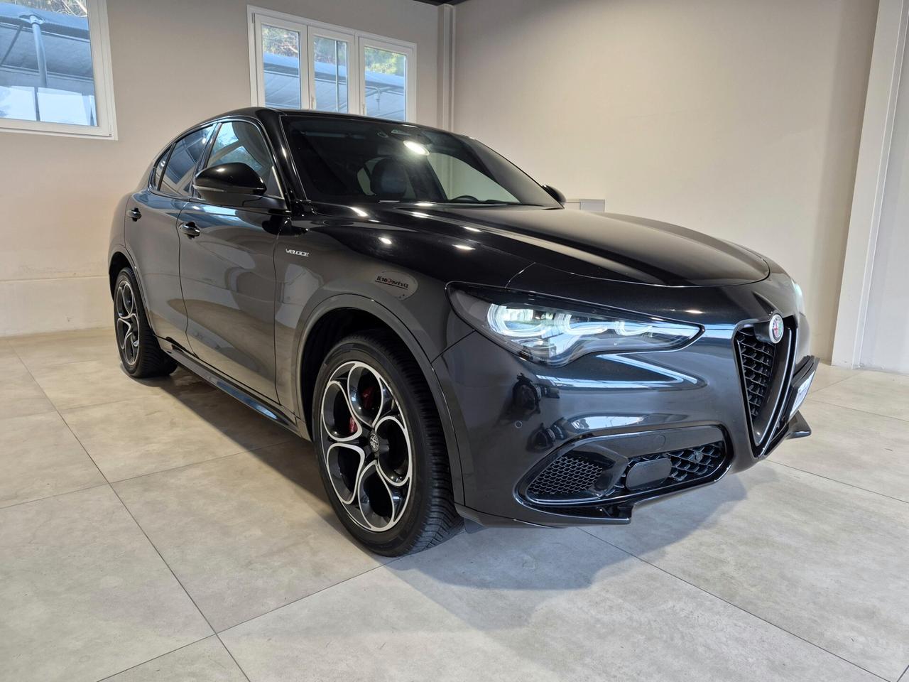 Alfa Romeo Stelvio VELOCE Q4 AT8 2.2 MTJ 210CV TOTAL BLACK C20"