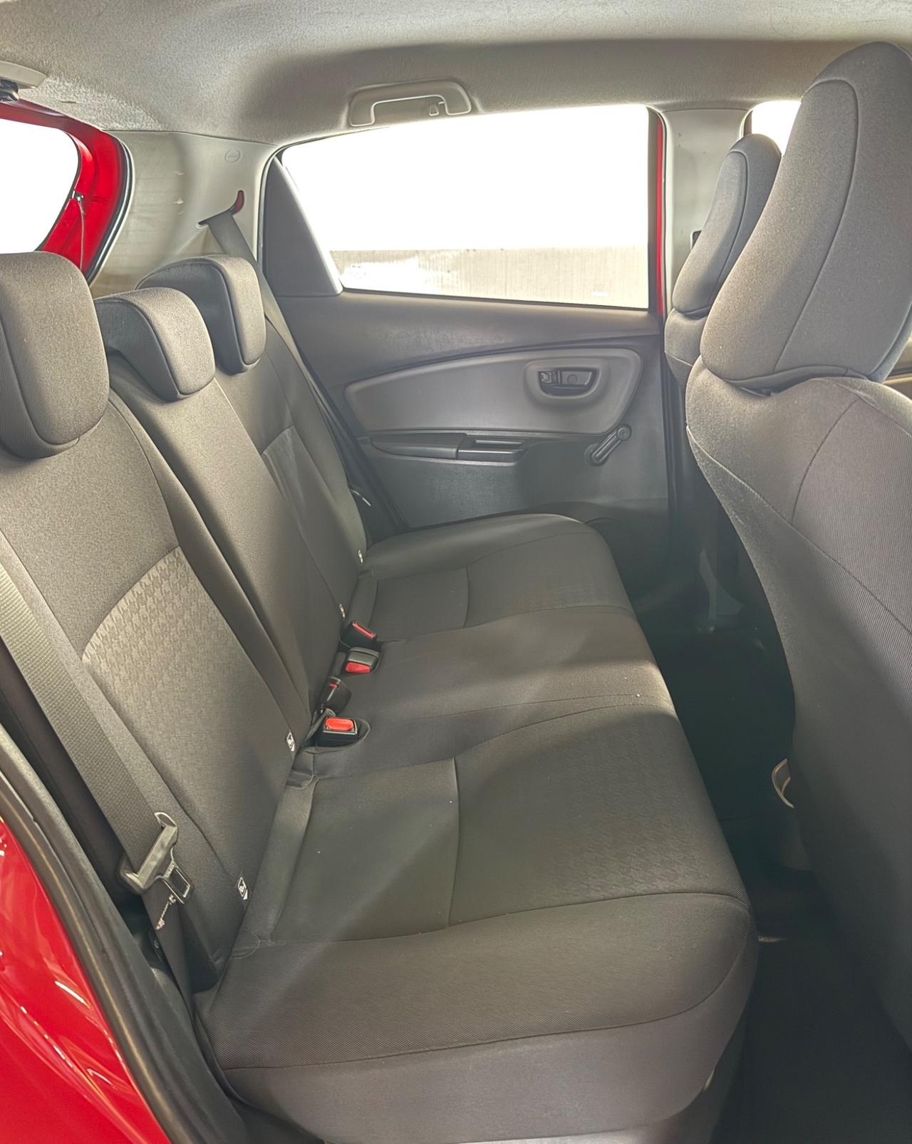 Toyota Yaris 1.5 Hybrid 5 porte Active