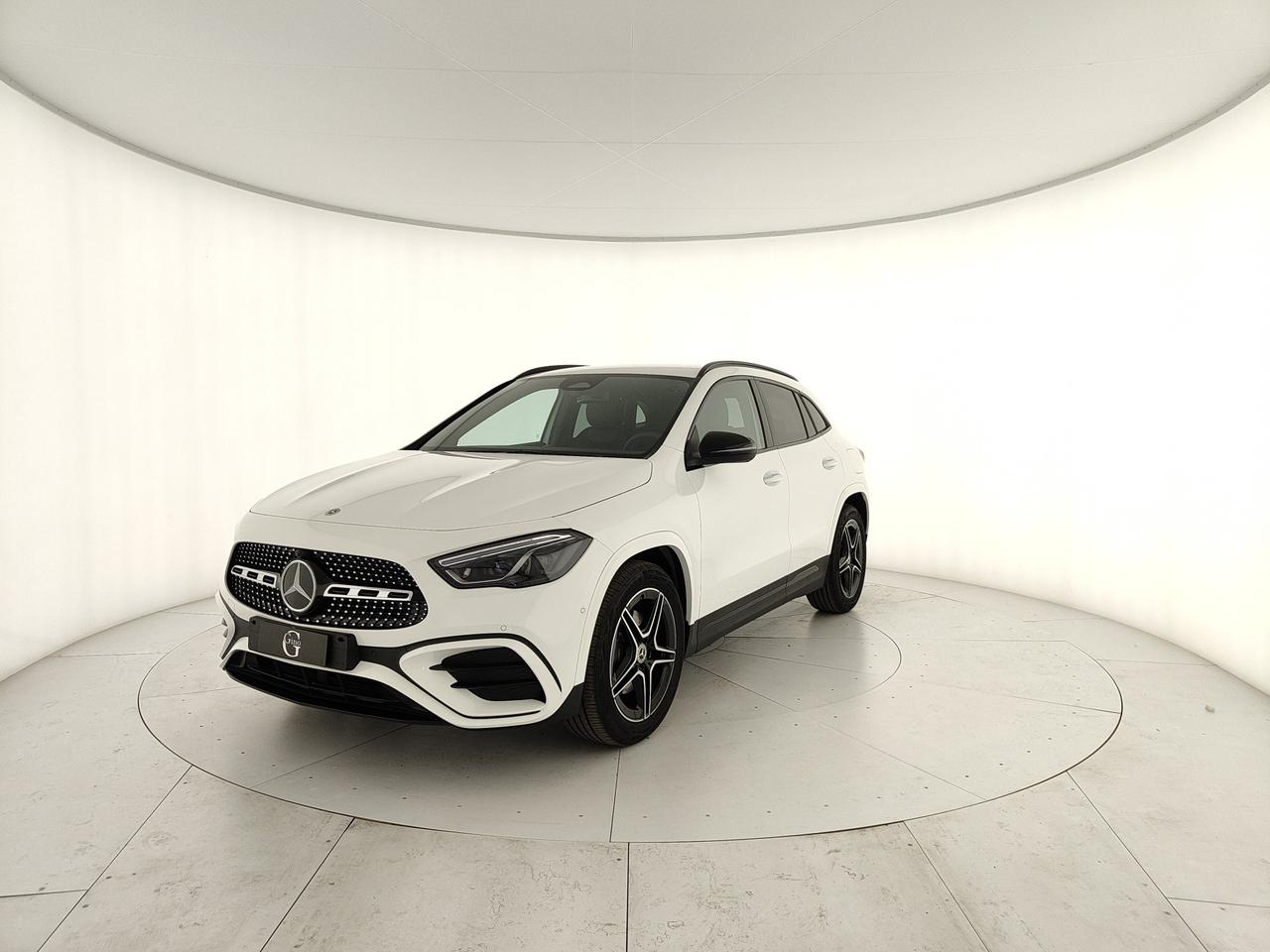 Mercedes-Benz GLA 180 d