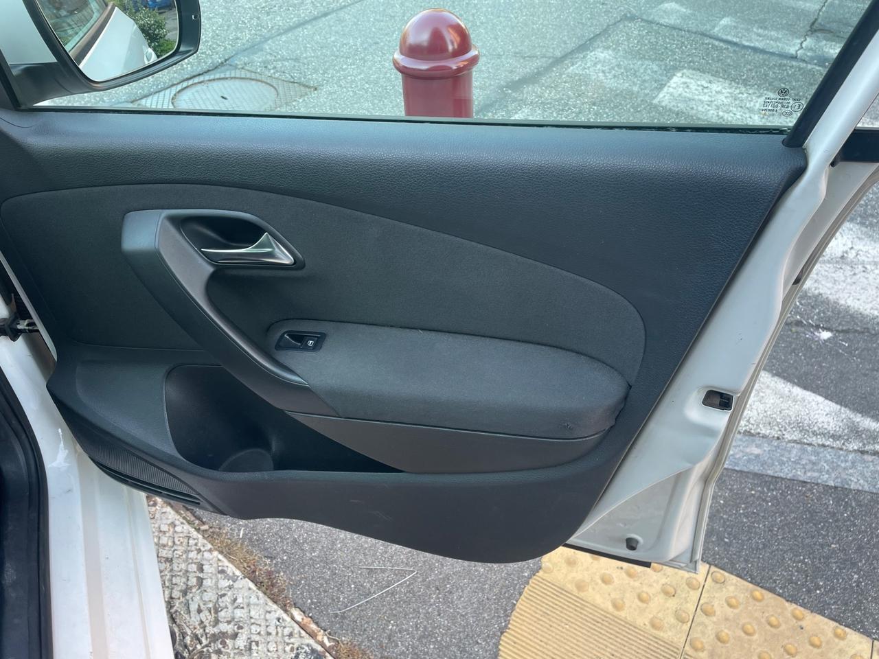 Volkswagen Polo 1.4 5 porte Highline/GARANZIA 12 MESI