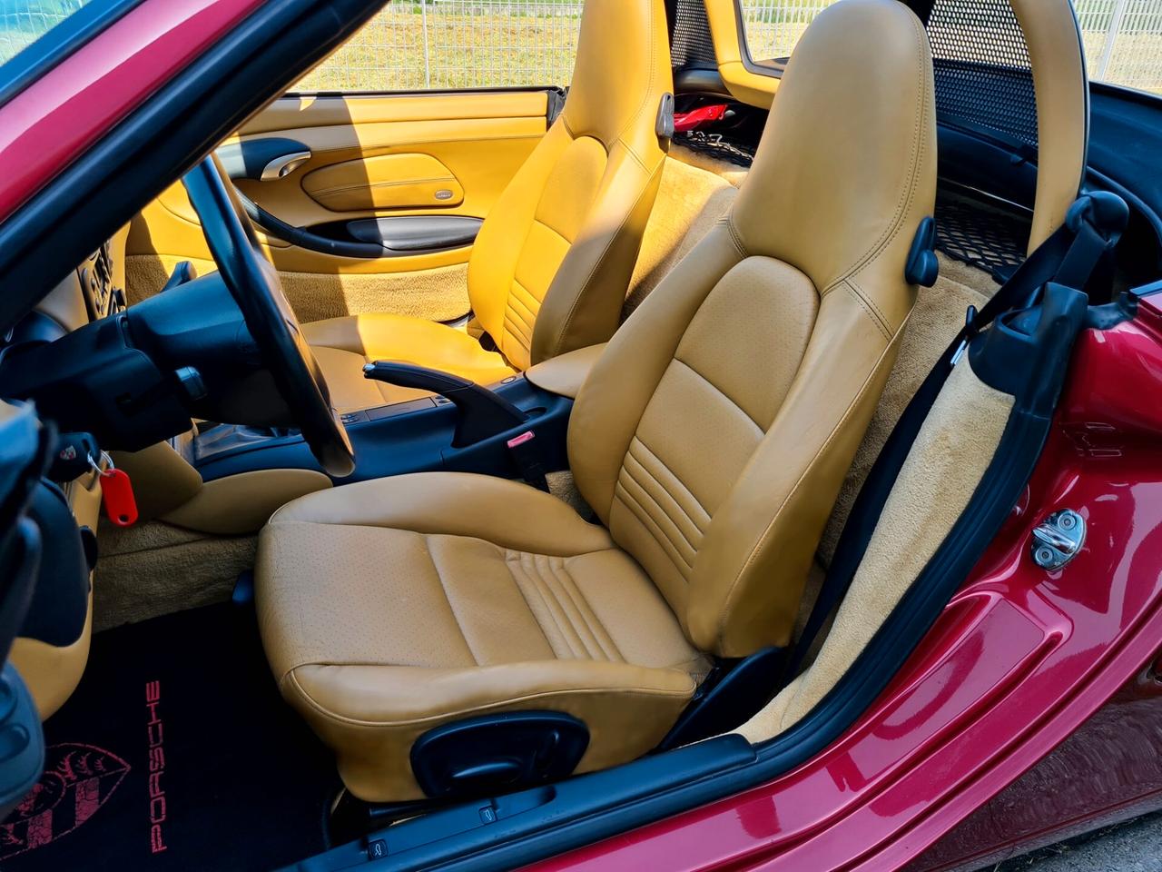 Porsche Boxster 2.7 986