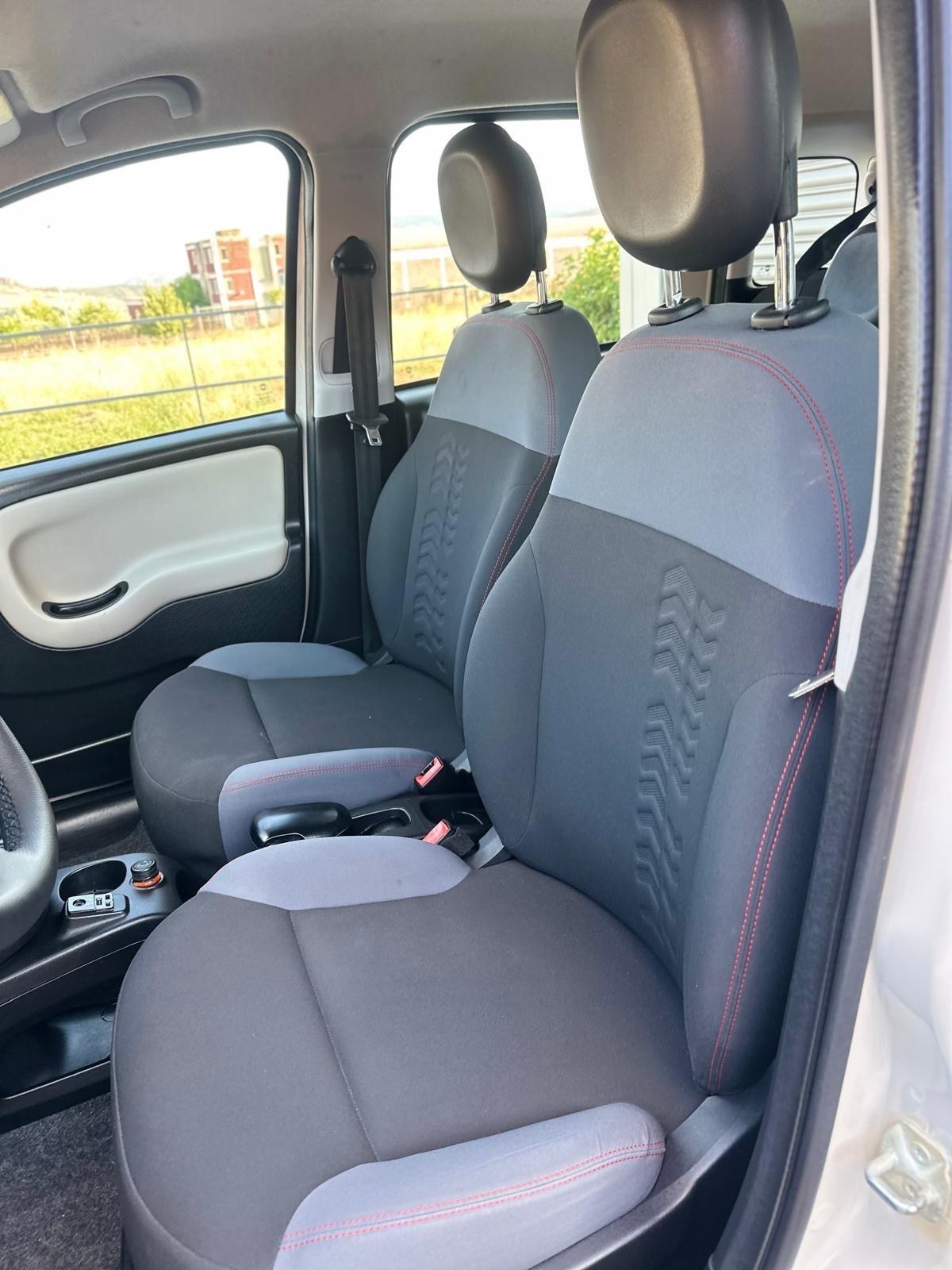 Fiat Panda 1.3 MJT 16V DPF 4x4 Climbing