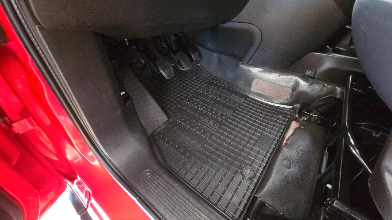 Fiat Fiorino 1.3 MJT 95CV Combinato Adventure