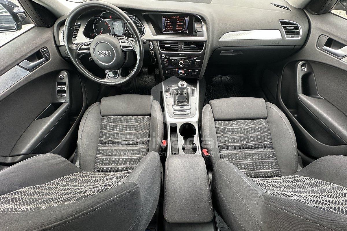 AUDI A4 2.0 TDI 120 CV Advanced