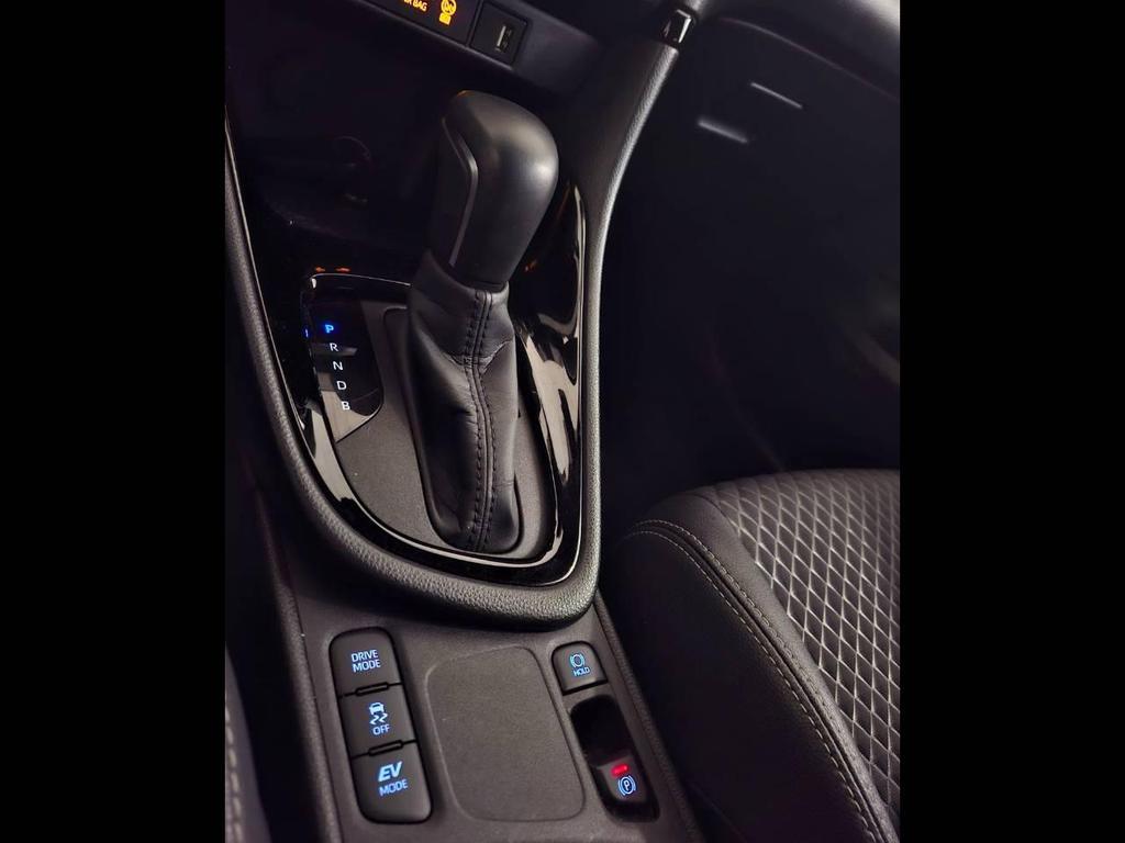 Toyota Yaris 1.5 VVT-iE Hybrid Style E-CVT