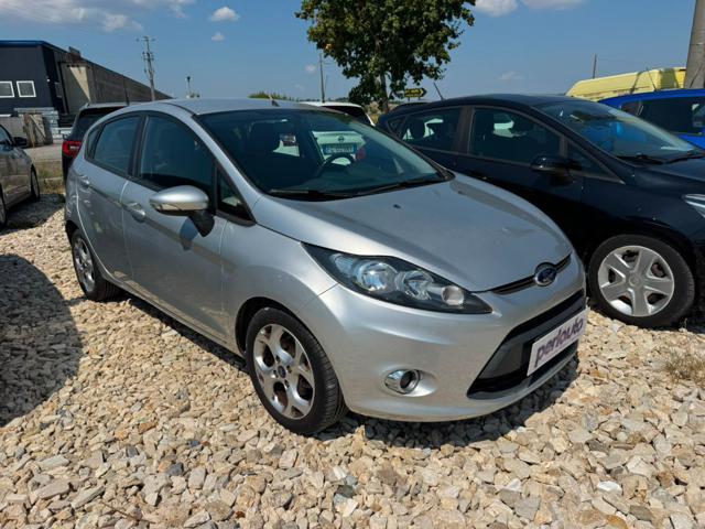 FORD Fiesta Ikon 1.4 5 porte Bz.- GPL