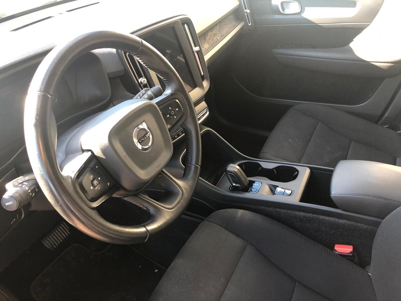Volvo XC40 D3 AWD Geartronic Momentum