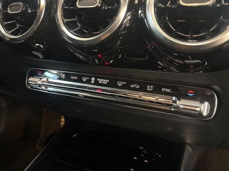Mercedes-Benz GLA 200 d Premium auto