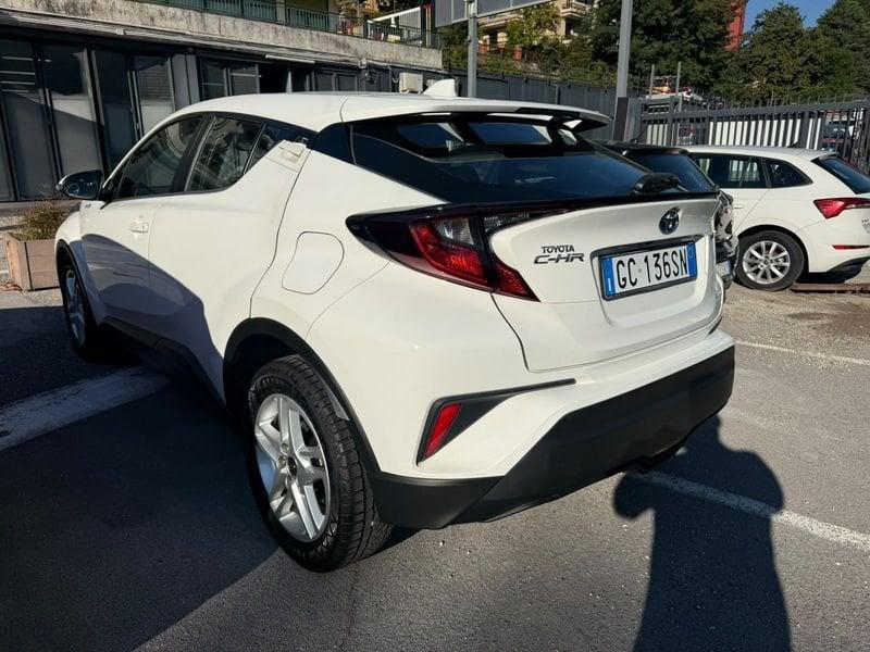 Toyota C-HR C-HR 1.8h Active e-cvt