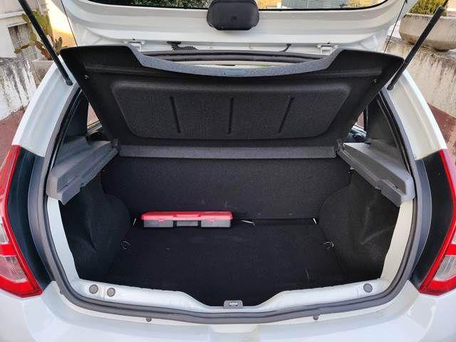 DACIA - Sandero - 1.4 8V GPL Lauréate 2029