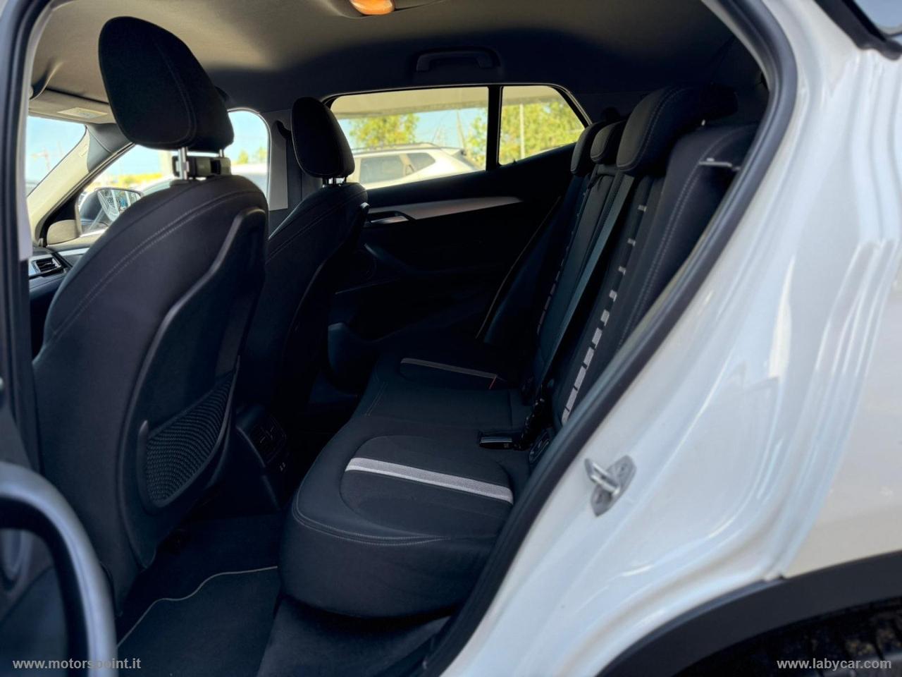 BMW X2 sDrive16d Goldplay Edition