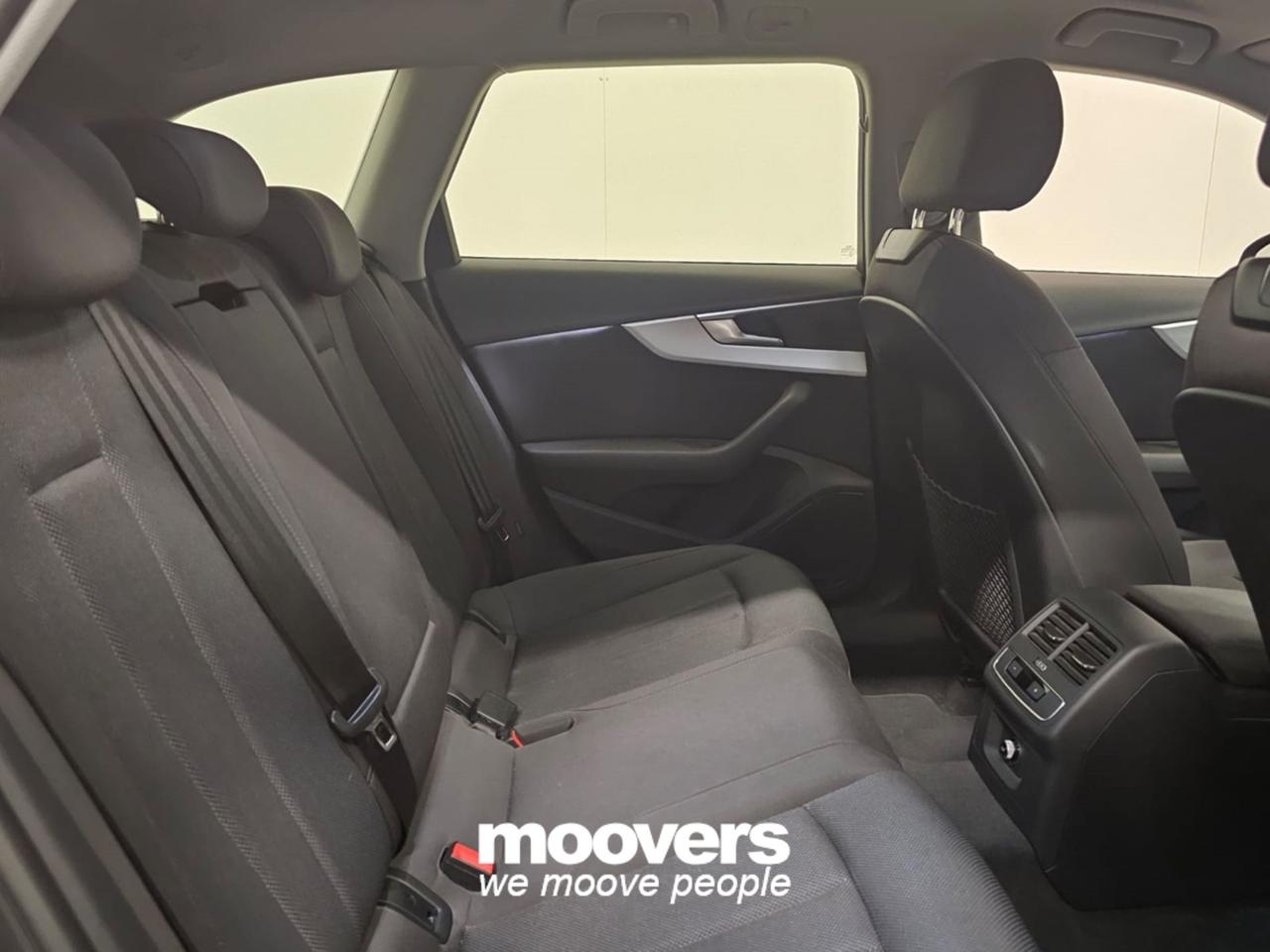AUDI A4 5ª serie Avant 2.0 TDI 150 CV ultra S tronic Design