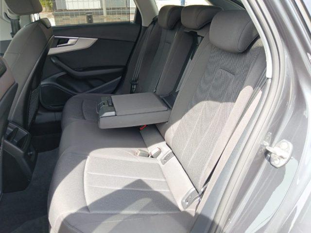 AUDI A4 Avant 35 TFSI S tronic Business Advanced APSP 2028