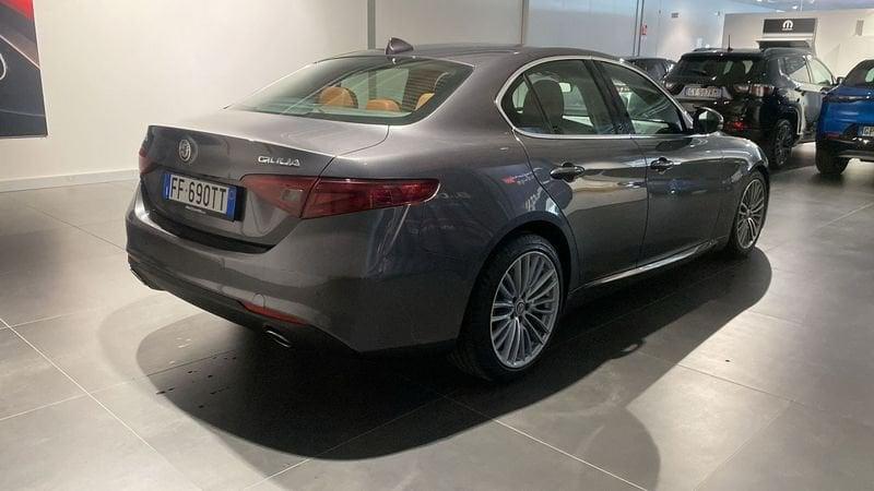 Alfa Romeo Giulia 2.2 Turbodiesel 180 CV Super