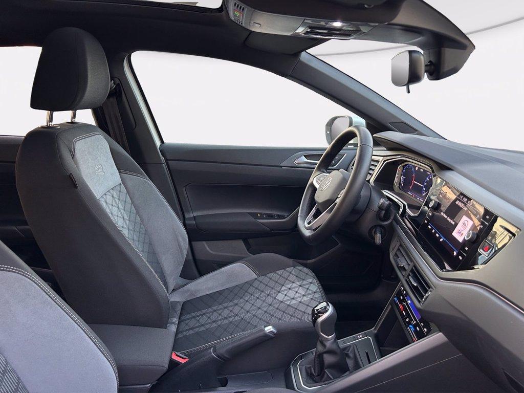 VOLKSWAGEN Taigo 1.0 tsi r-line 115cv del 2024