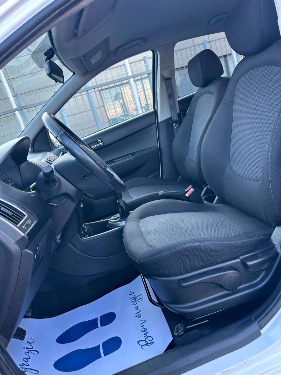 HYUNDAI - i20 - 1.2 5p. Go! Brasil