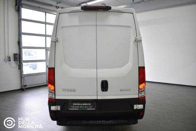 IVECO Daily 35S14V 2.3 HPT PM-SL-TM Furgone