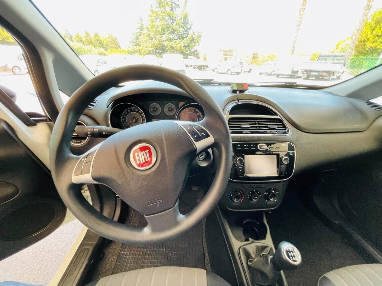 Fiat Punto 1.3 MJT II S&S 95 CV 5 porte Street