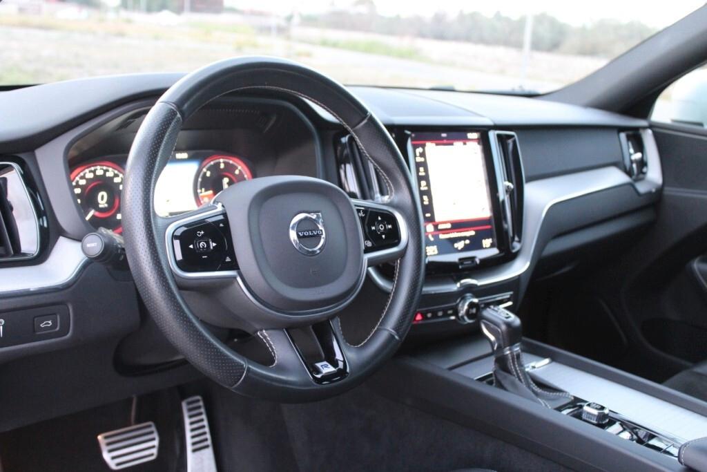 VOLVO XC60 D4 Aut. R-Design *SOLI 67.000 KM