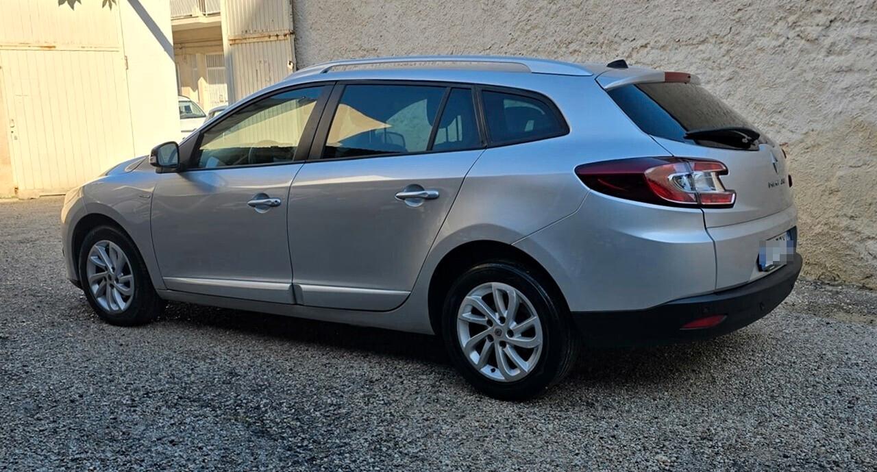 Renault Megane Mégane 1.5DCi 110CV S&S SporTour LIMITED