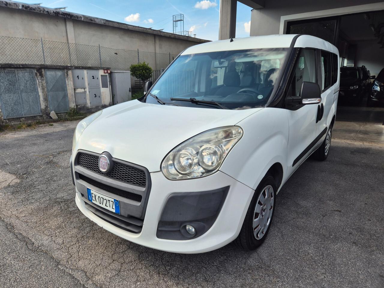 Fiat Doblo Doblò 1.4 16V Active 7 posti