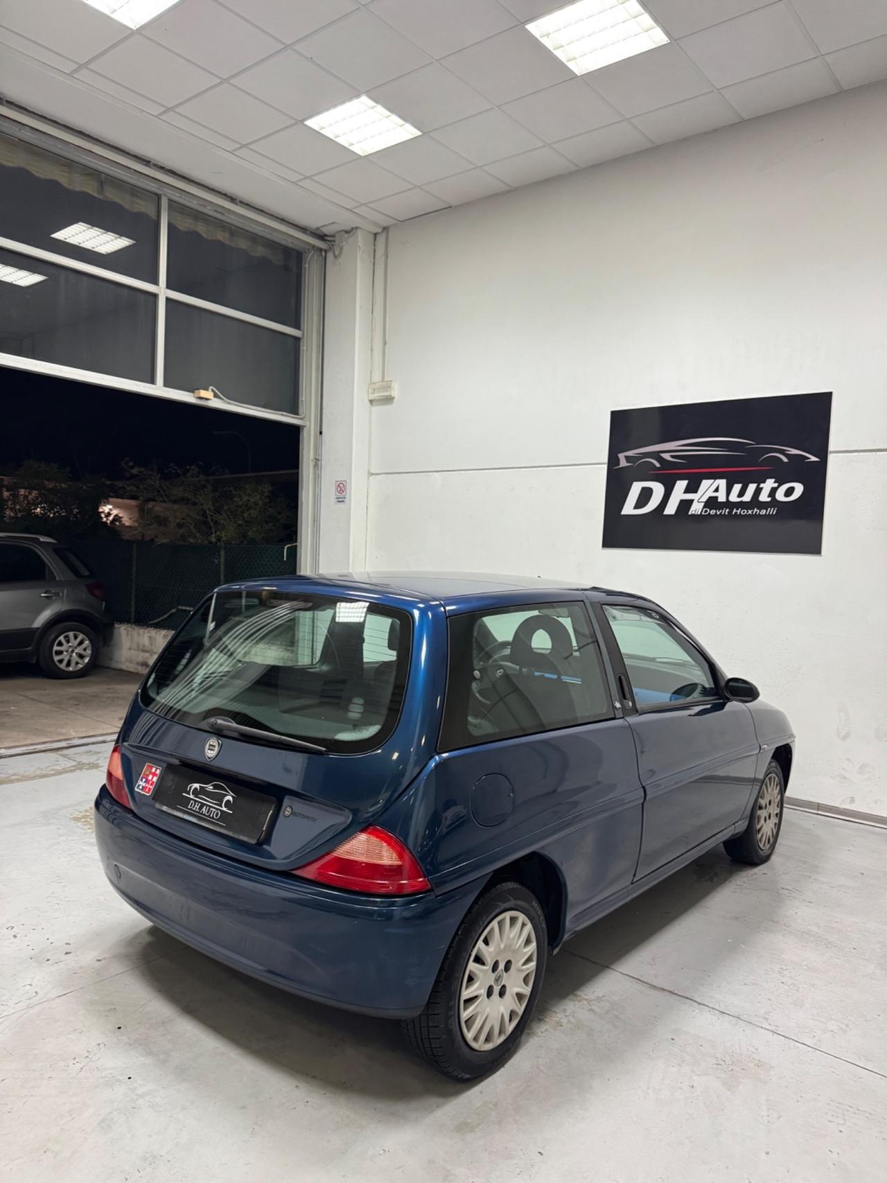 Lancia Y 1.2i 16V cat Elefantino Blu