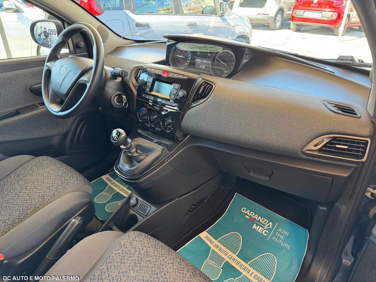 Lancia Ypsilon 1.0 Benzina 69CV.Hybrid Silver.2022