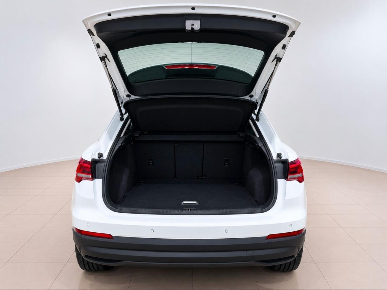 Audi Q3 35 TDI Business