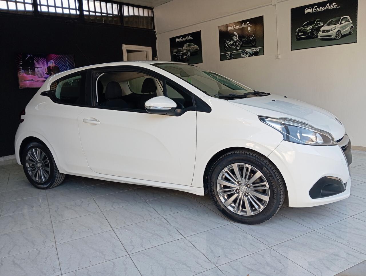 Peugeot 208 1.2 Benz/ GPL 2016 CON GARANZIA