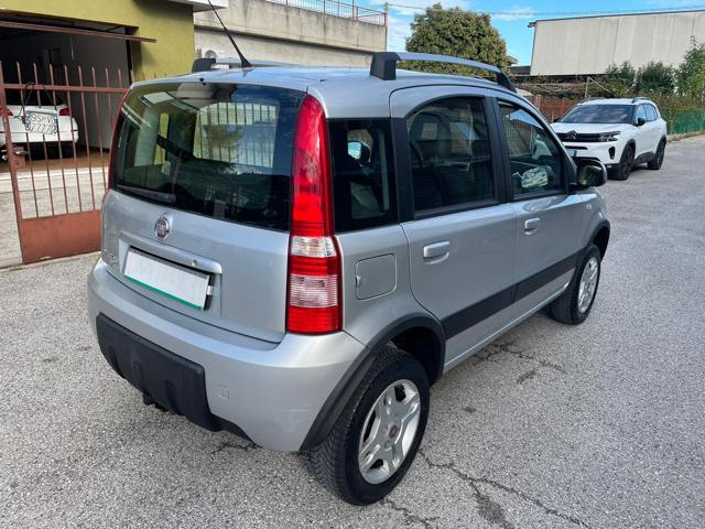 FIAT Panda 1.3 MJT ELD 4x4 Climbing